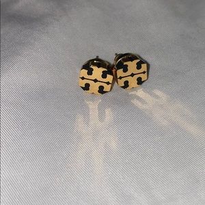 tory burch stud earrings